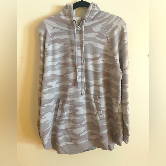 Maurices Tops - Maurice’s pullover camouflage sweatshirt